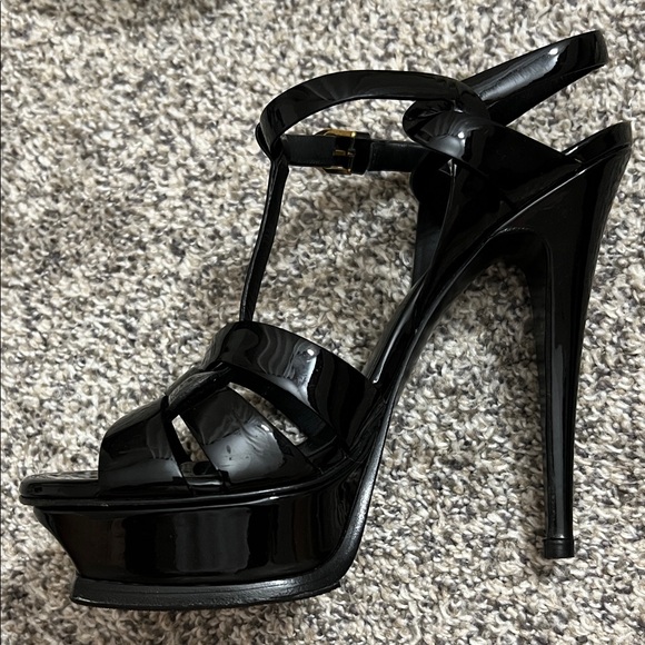 YSL | Tribute Sandals - Picture 7 of 14